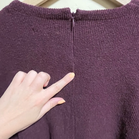 Madewell Sweater Shirred Balloon Sleeve Knit
Crewneck Pull Over 3/4th Sleeve Top - Picture 6 of 7